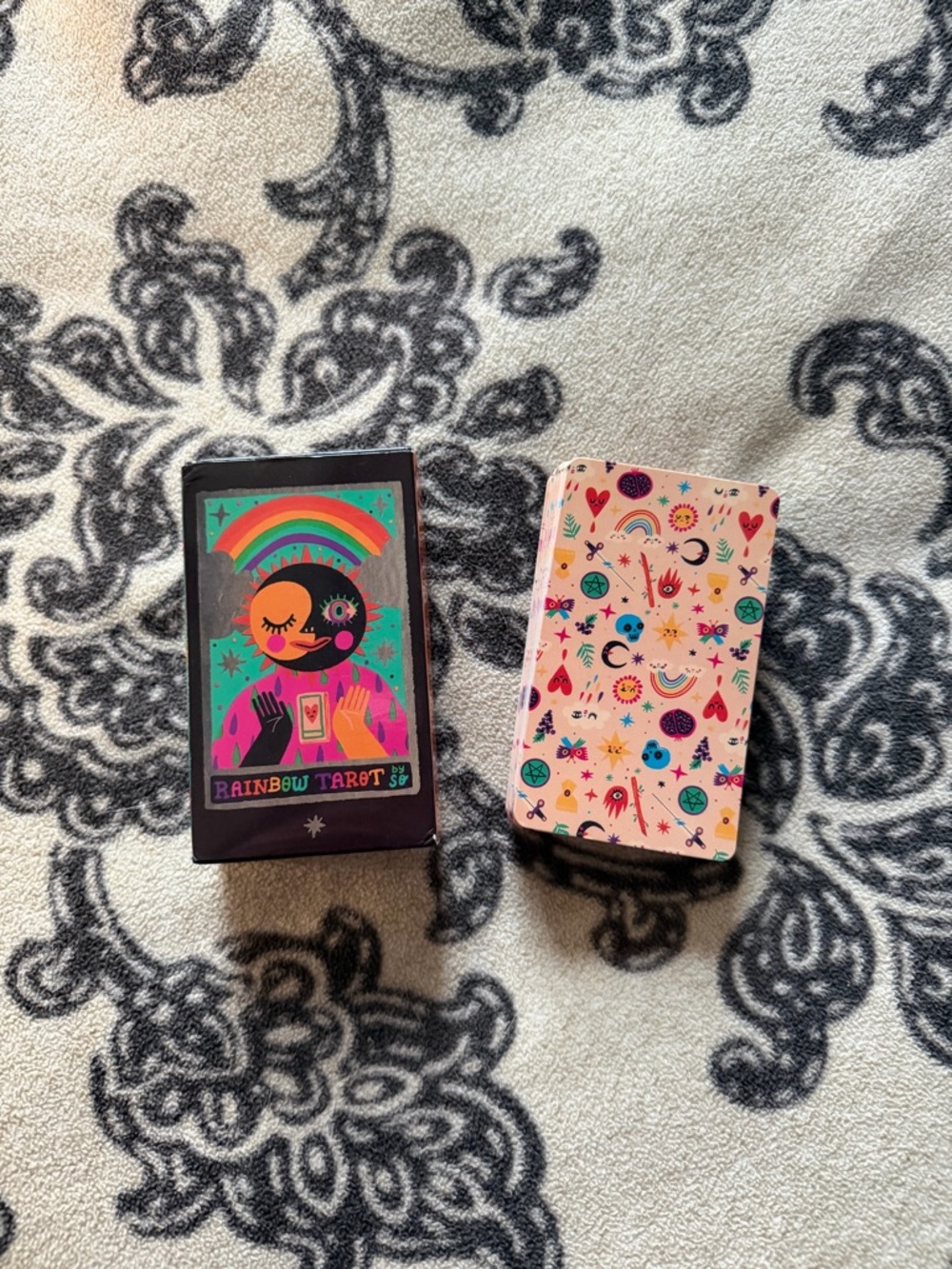 Rainbow Tarot Deck - Pink Illustrated Design